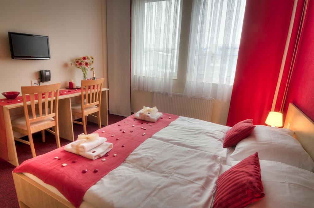 City Hostel Brno Modrice Luaran gambar