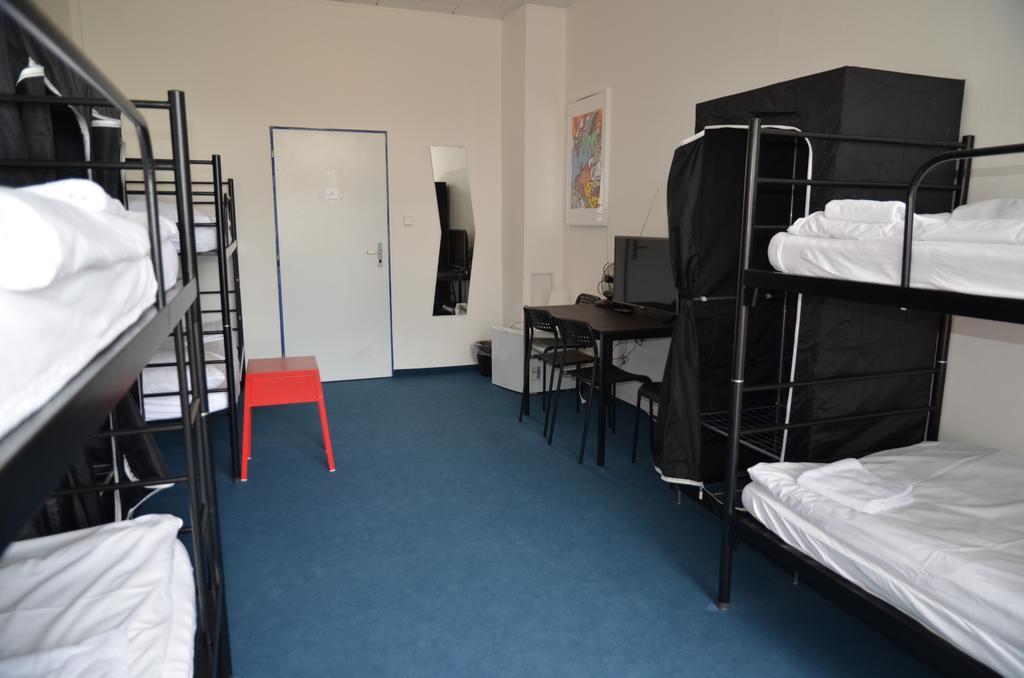 City Hostel Brno Modrice Luaran gambar